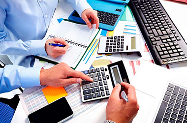 Thuế và các vấn đề liên quan